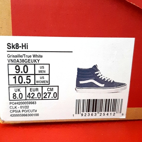 Vans Sk8-Hi *NWT in Box* - Picture 9 of 9